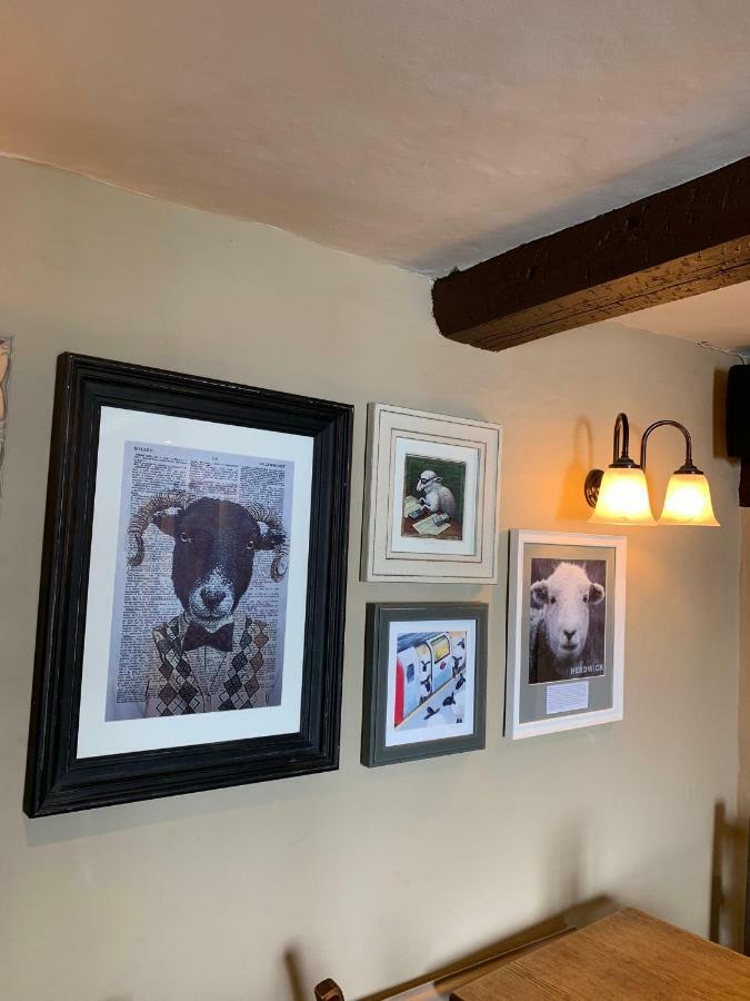 Red Lion Inn Hawkshead Bagian luar foto